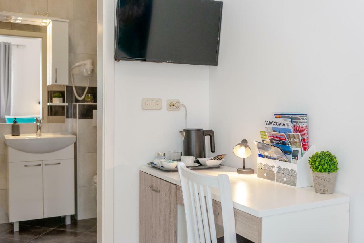 Studio Apartment & Room Ten - Free Parking Dubrovnik Extérieur photo