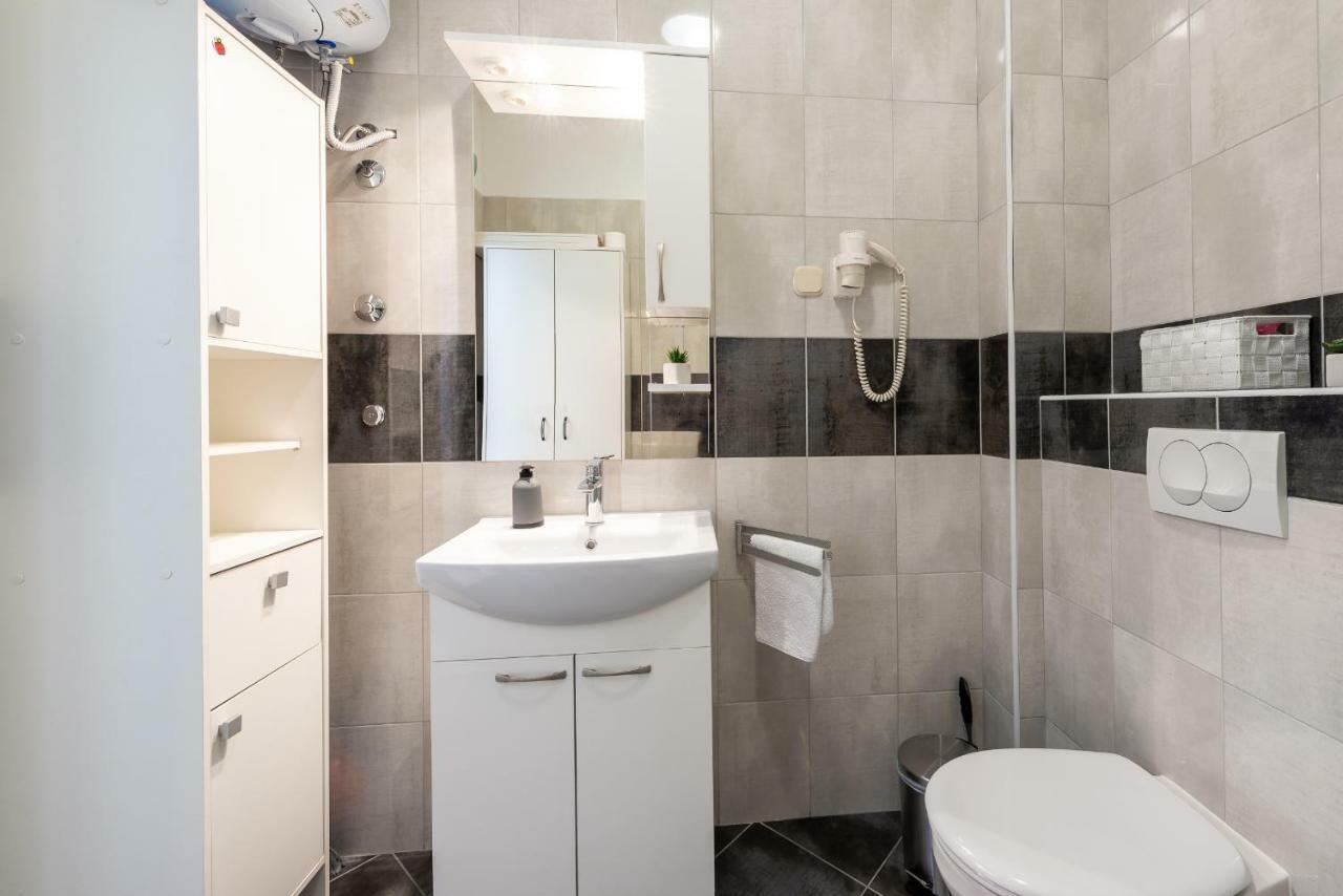 Studio Apartment & Room Ten - Free Parking Dubrovnik Extérieur photo